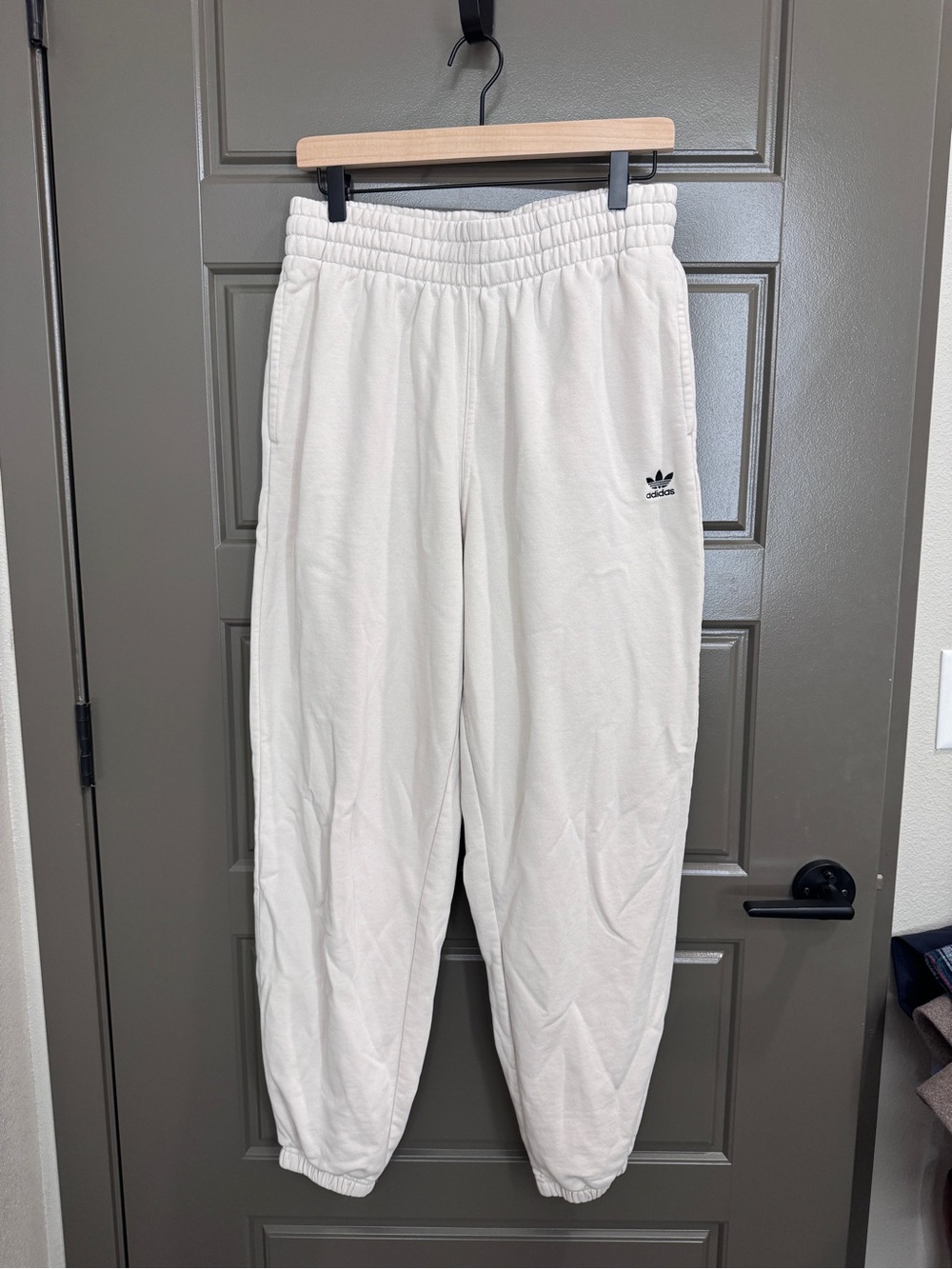Adidas Cream Jogger Sweatpants - Picture 3 of 12